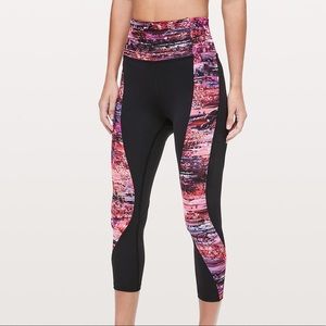 Lululemon | Sweat & Repeat Crop - Sz 2